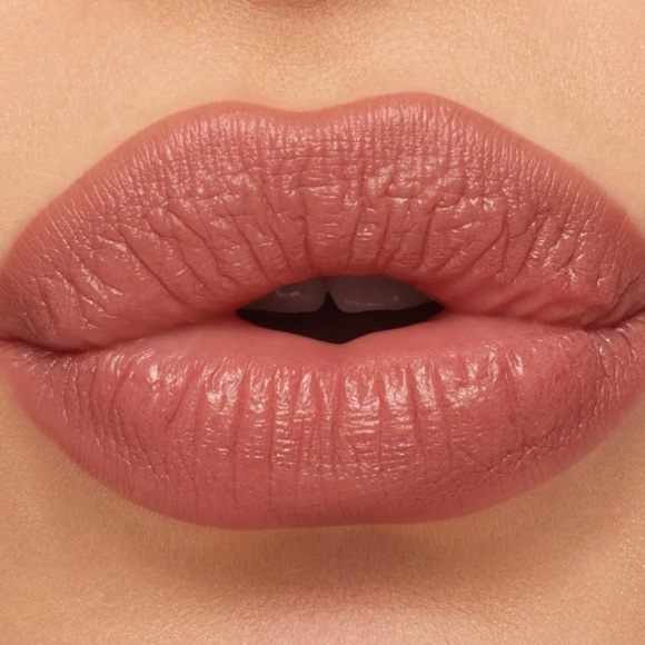 MAC VELVET TEDDY FULL SIZE LIPSTICK (DEEP TONE BEIGE) Brand New in Box - Picture 3 of 14